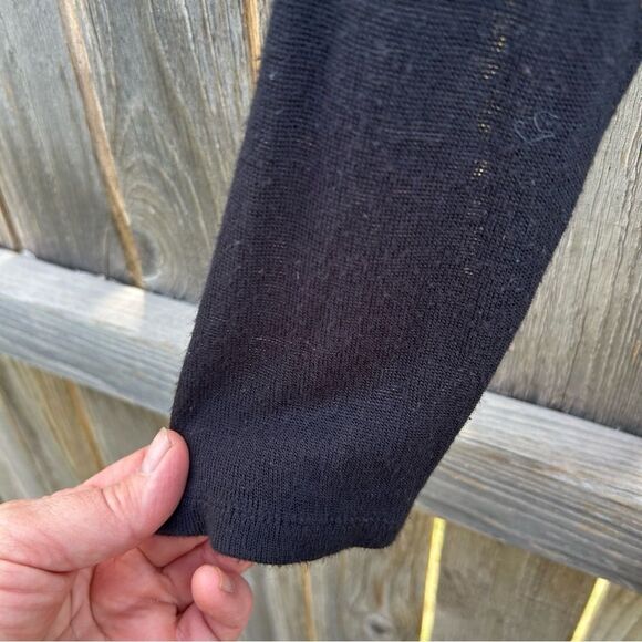 Zenana Outfitters Black Button-Down Top - Picture 5 of 8